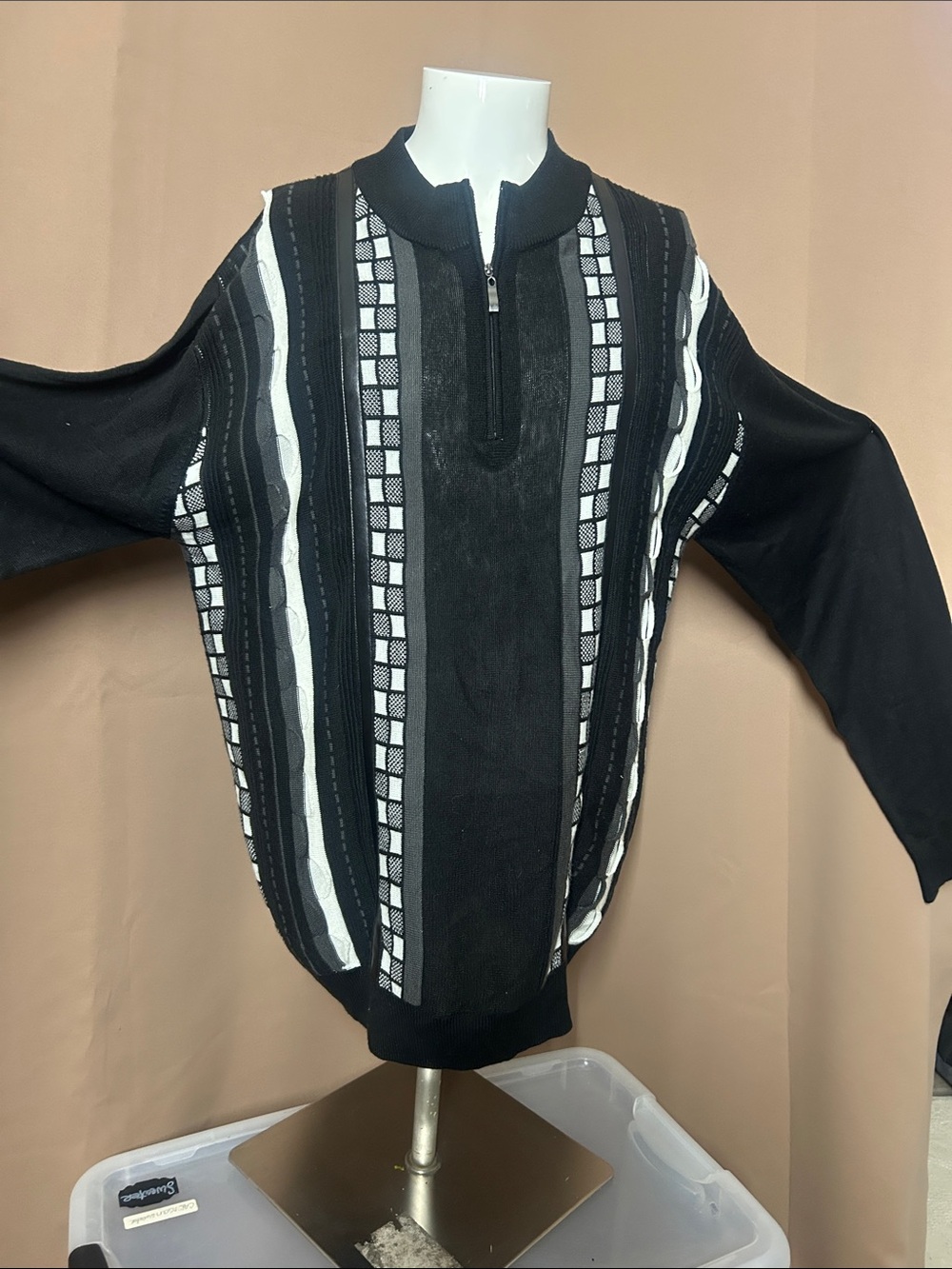 Men's Black & White Half-Zip Patterned Sweater